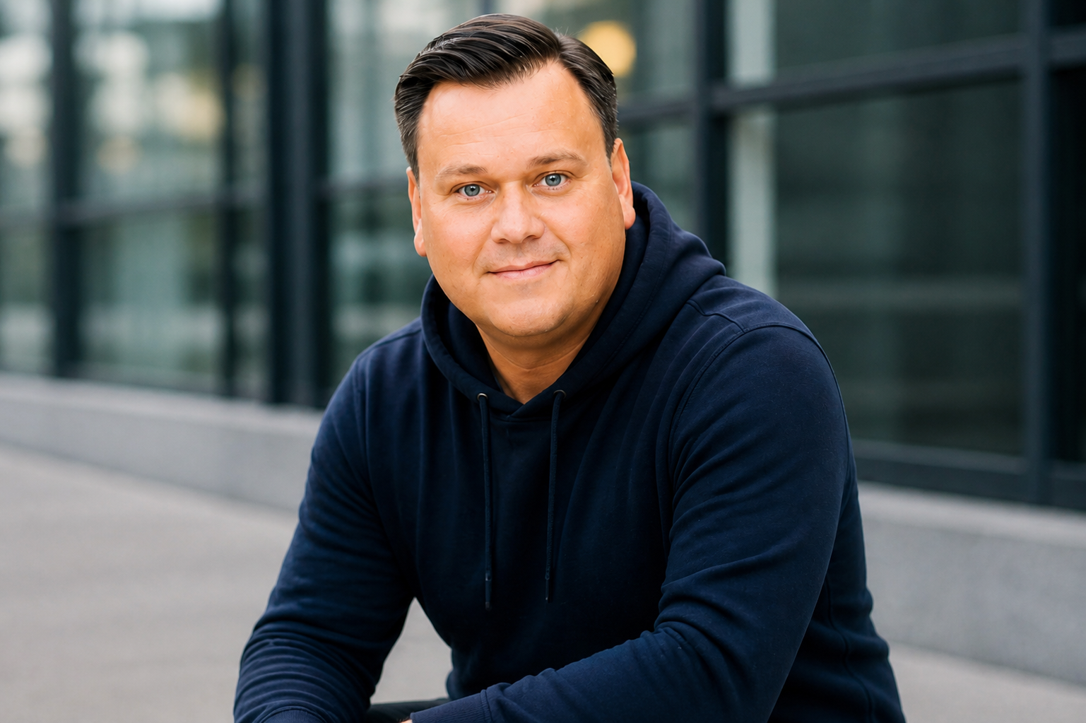 Volker Kramberg, Founder & CEO of KrambergAI